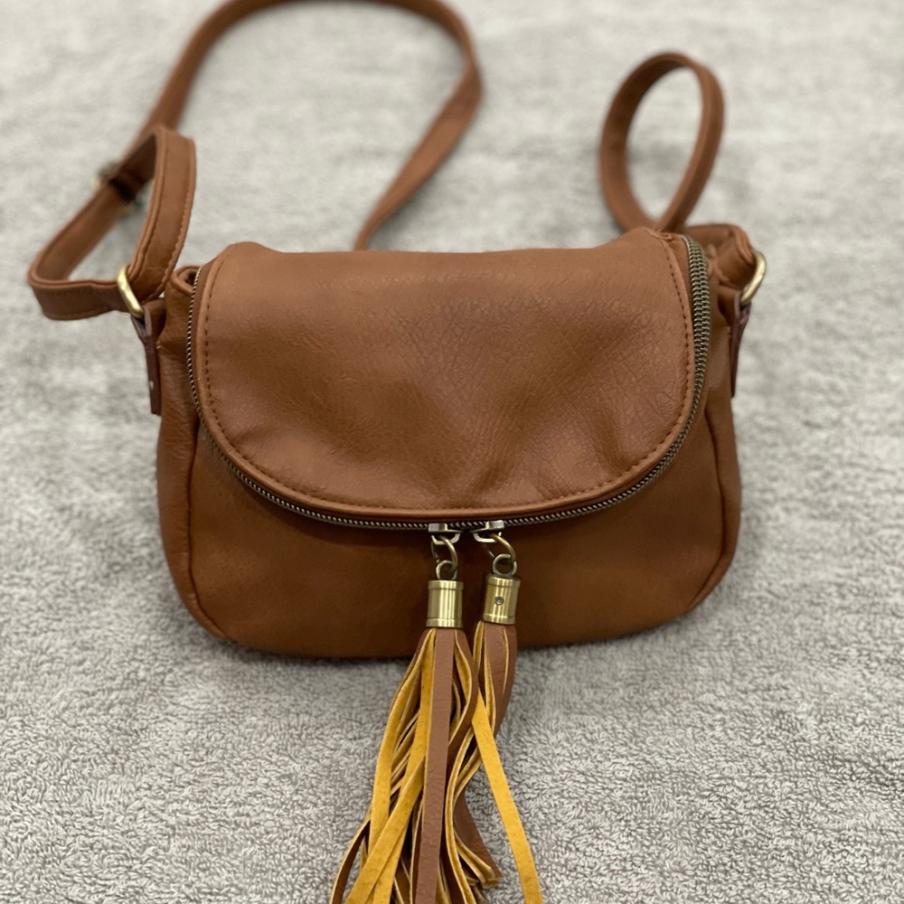 crossbody bag
